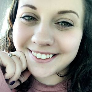 Meet your Posher, Molly